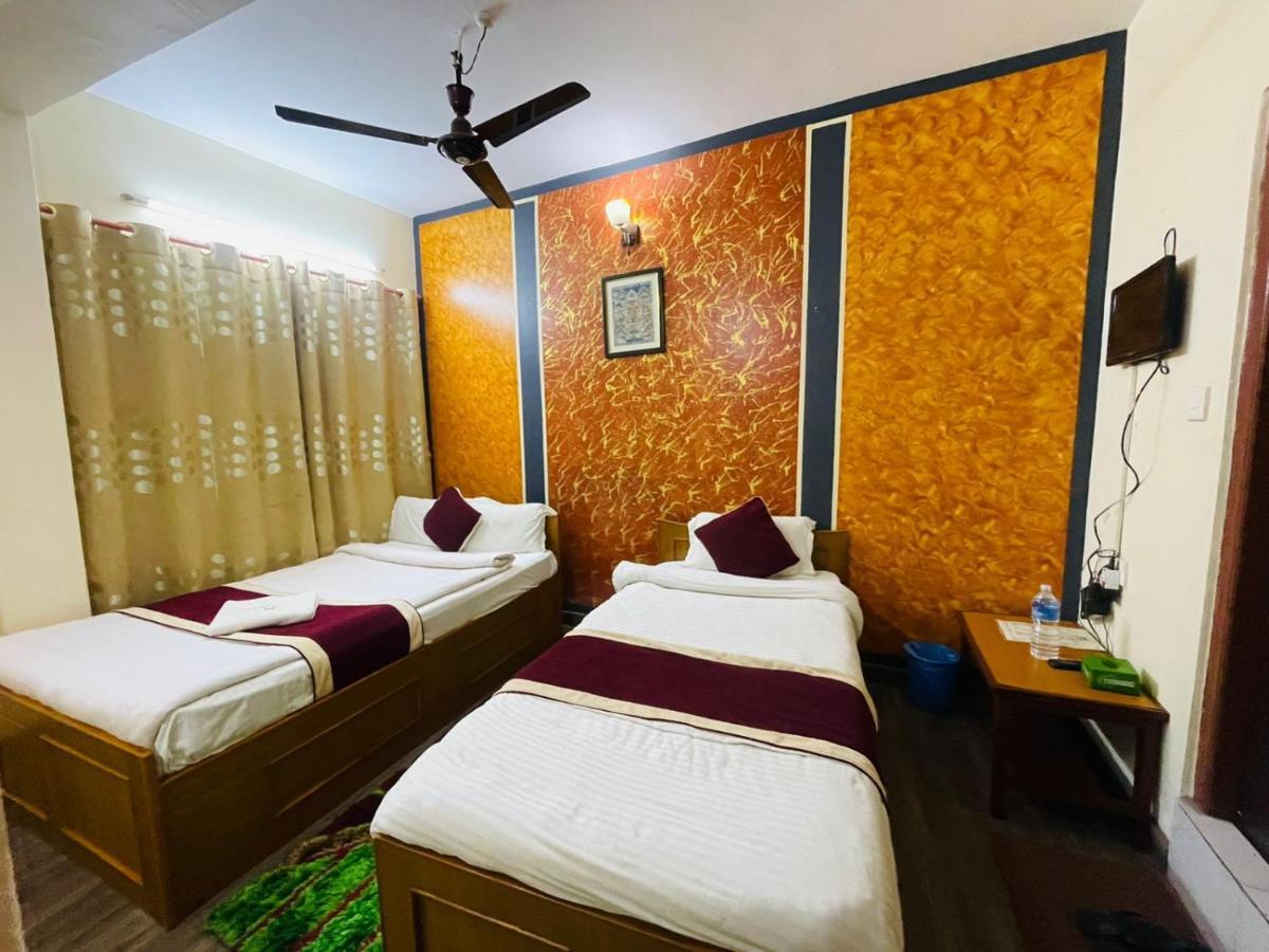 Hotel Old Durbar Pokhara Exterior photo