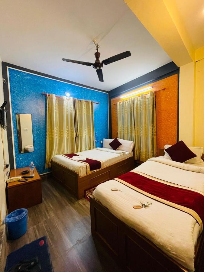 Hotel Old Durbar Pokhara Exterior photo