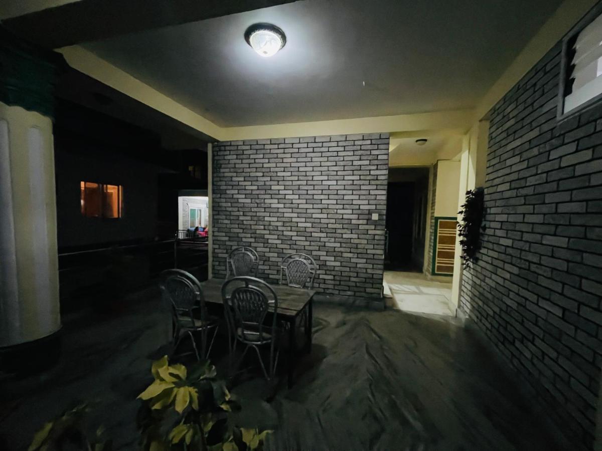 Hotel Old Durbar Pokhara Exterior photo