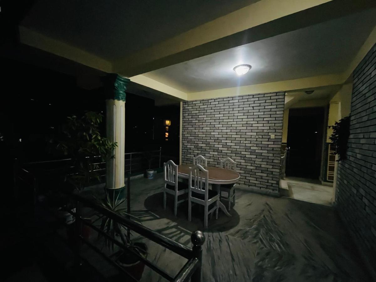 Hotel Old Durbar Pokhara Exterior photo
