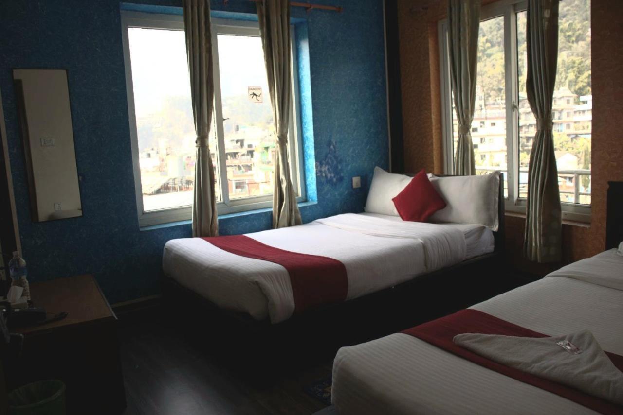 Hotel Old Durbar Pokhara Room photo
